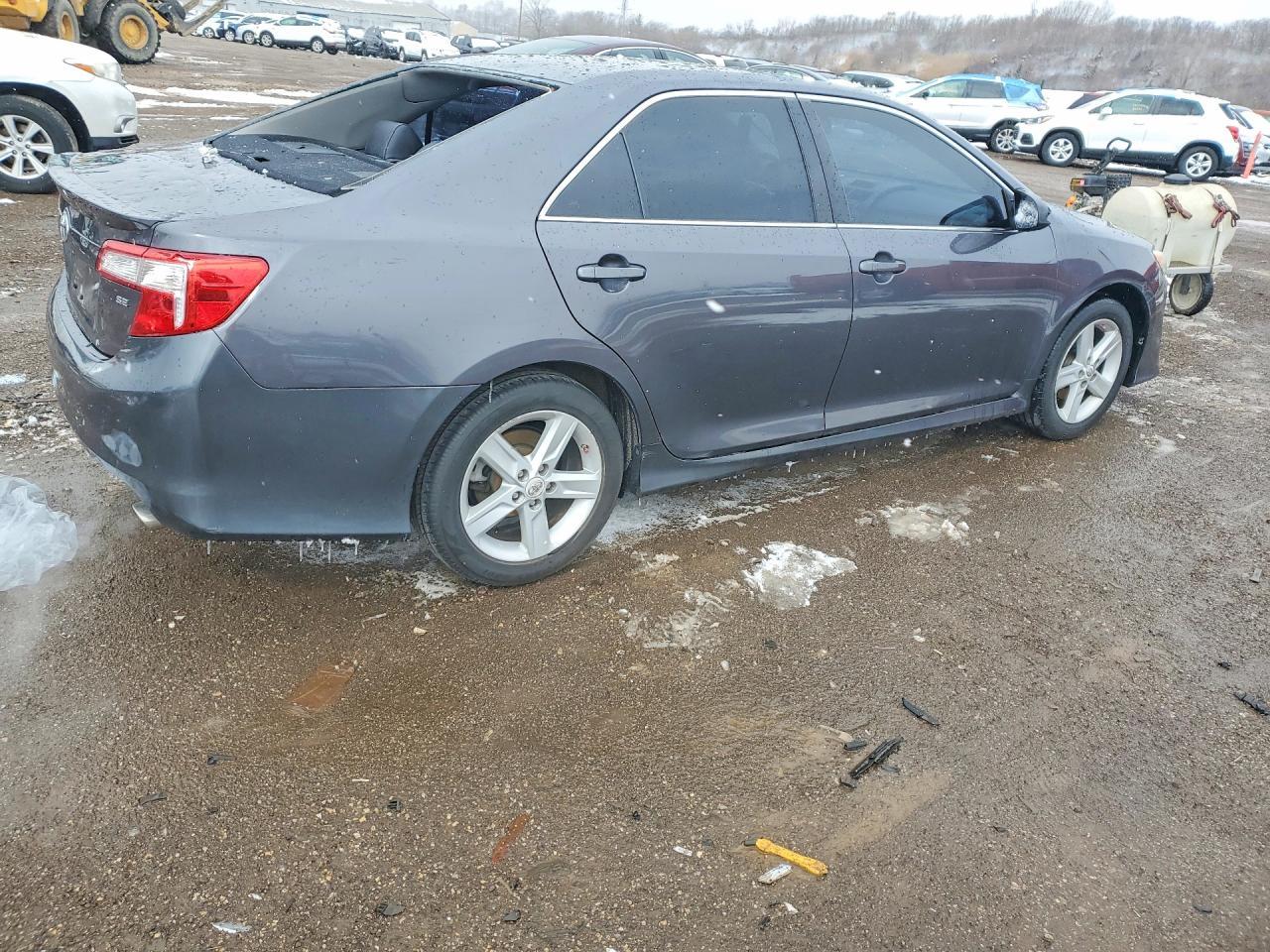2012 TOYOTA CAMRY