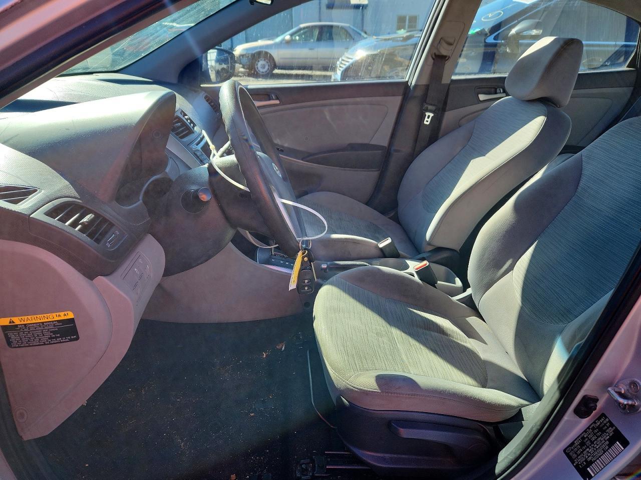 2016 HYUNDAI ACCENT