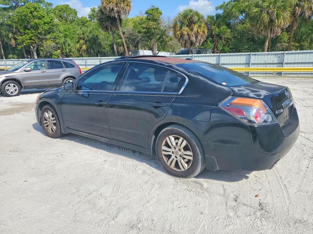 2010 NISSAN ALTIMA