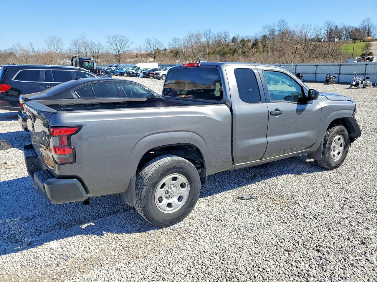 2023 NISSAN Frontier
