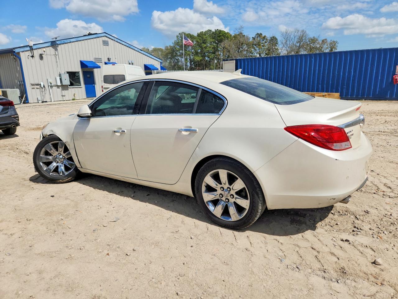2012 BUICK Regal