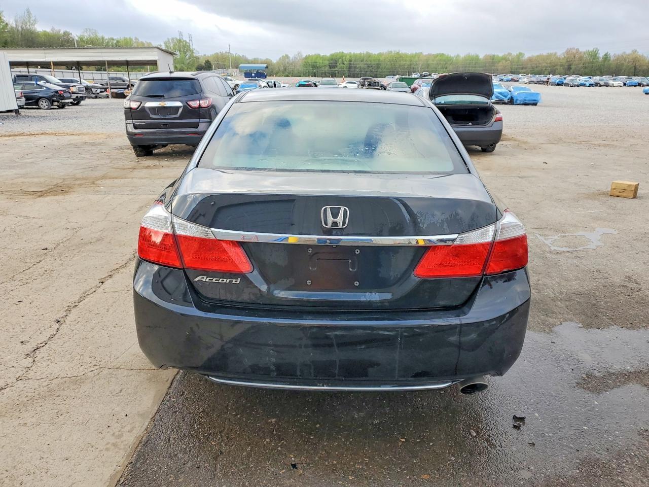2015 HONDA ACCORD