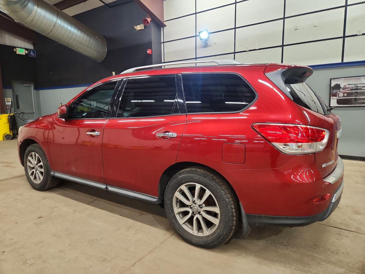 2014 NISSAN PATHFINDER