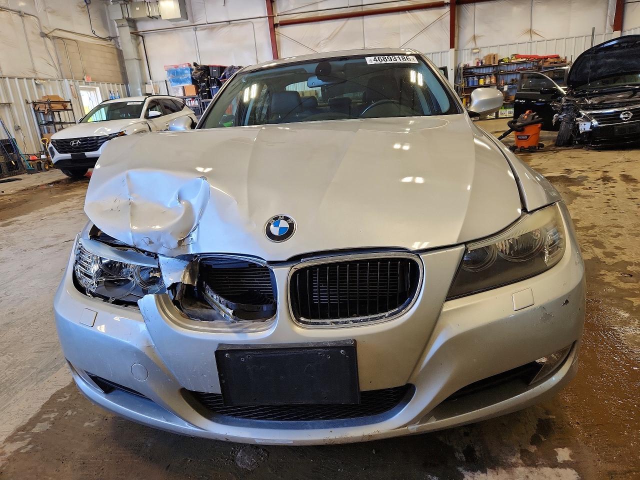 2011 BMW 3 SERIES