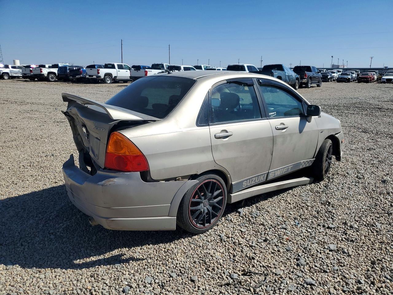 2004 SUZUKI Aerio