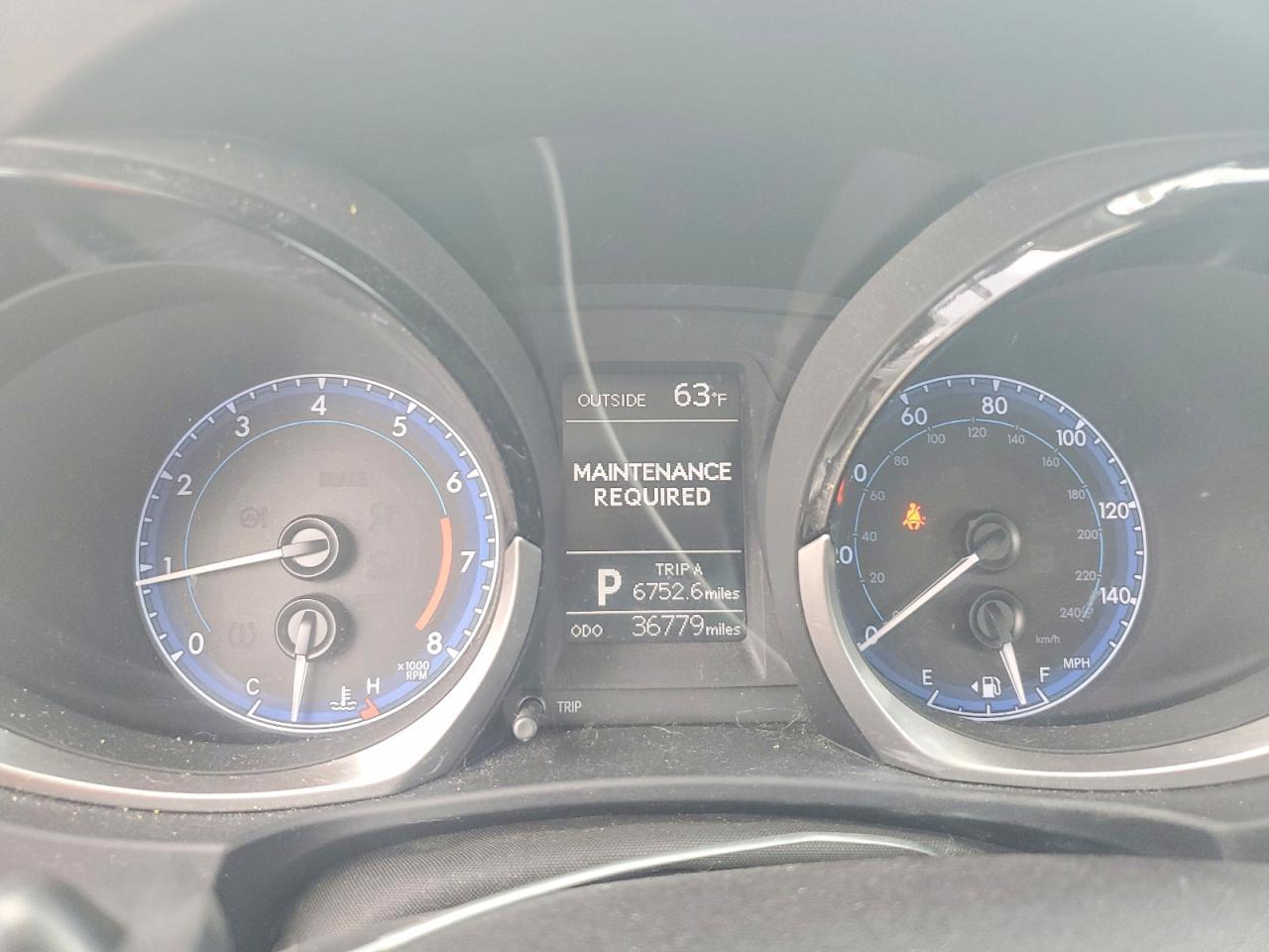 2016 TOYOTA COROLLA