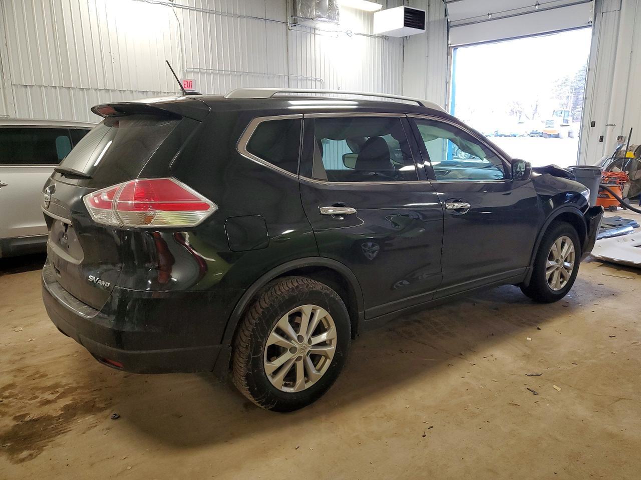 2016 NISSAN ROGUE