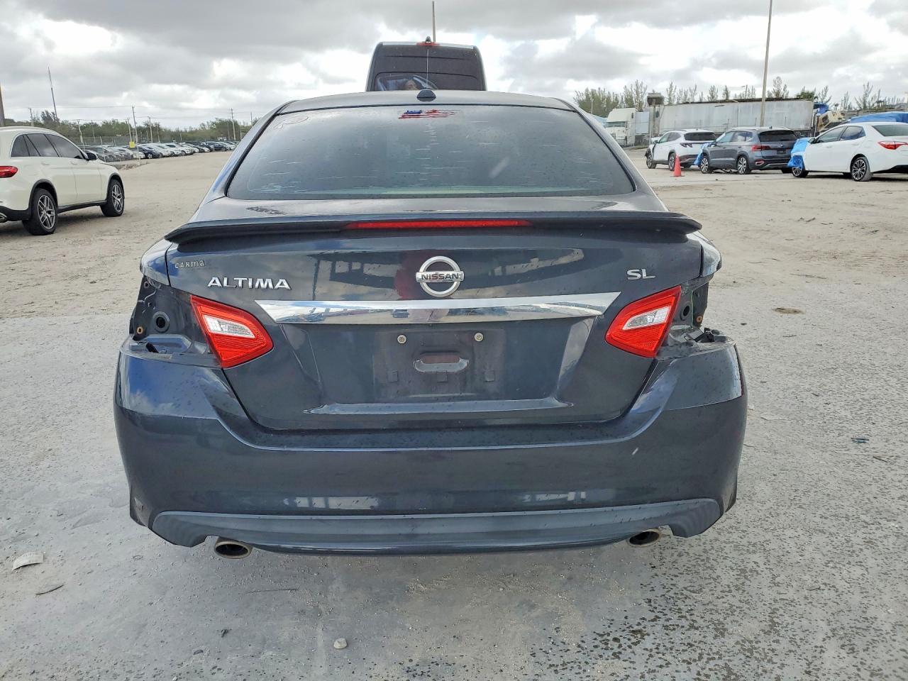 2017 NISSAN ALTIMA