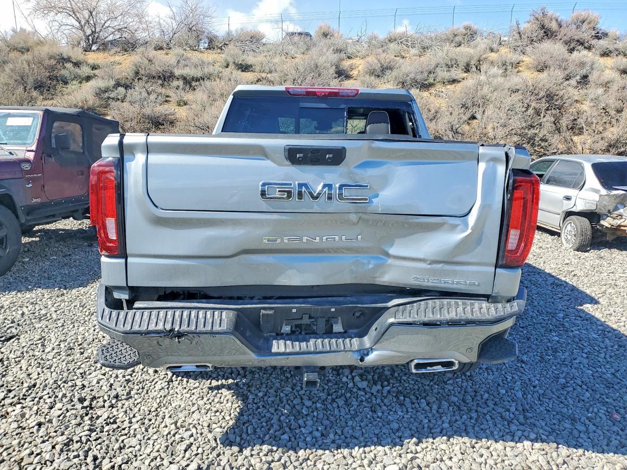 2025 GMC Sierra