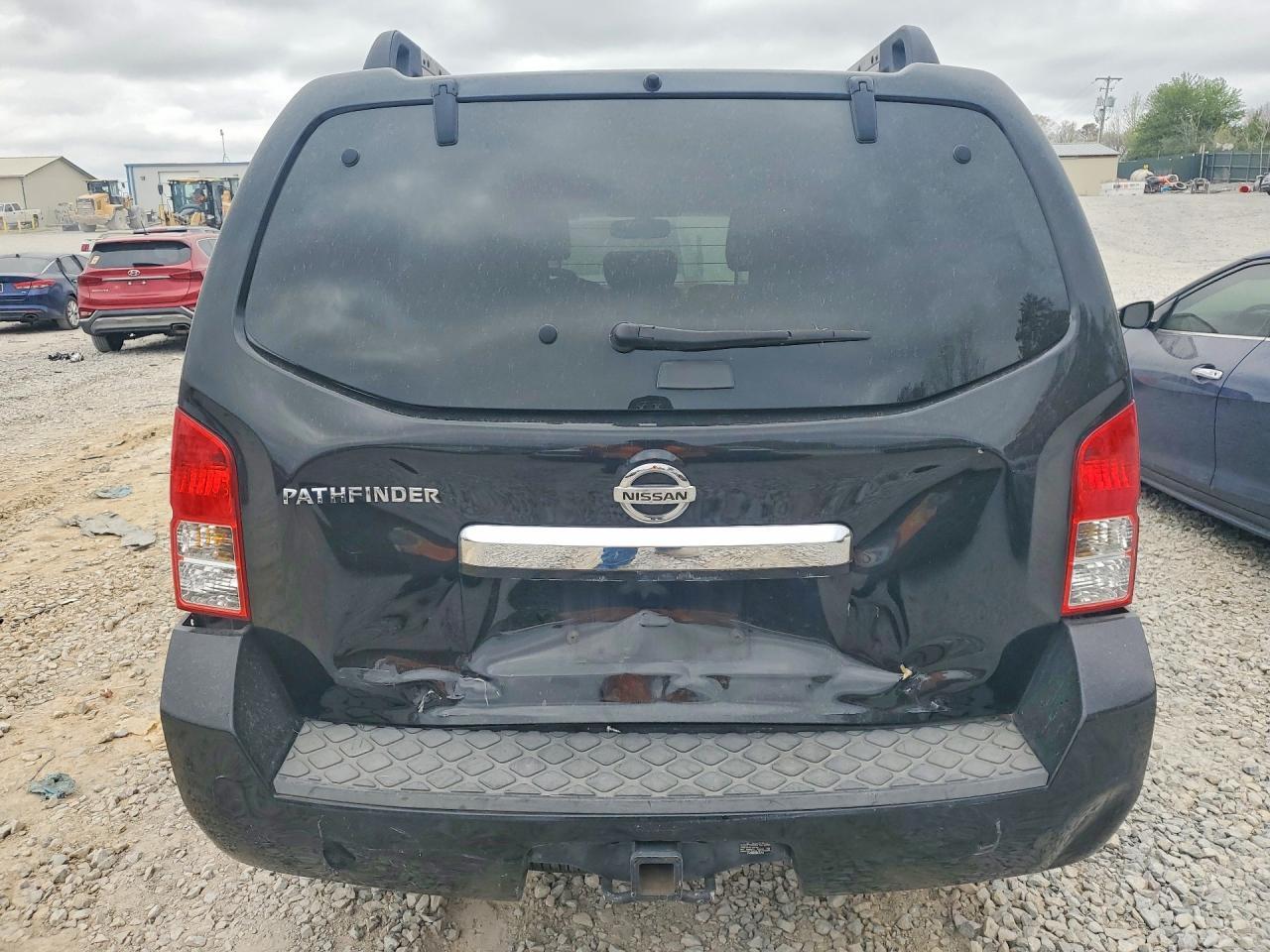 2012 NISSAN PATHFINDER