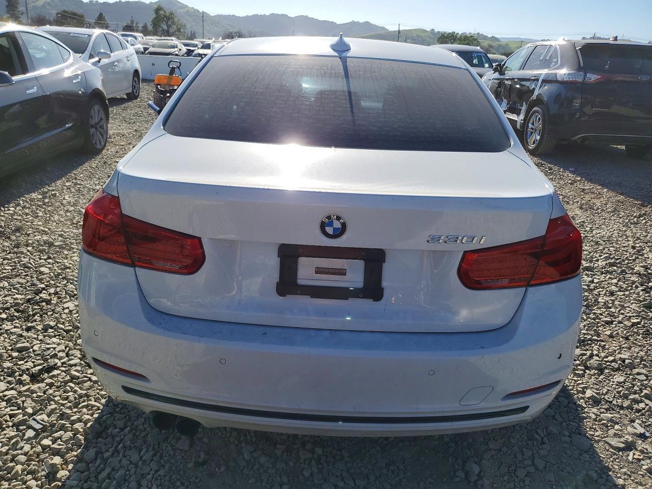 2017 BMW 3 SERIES