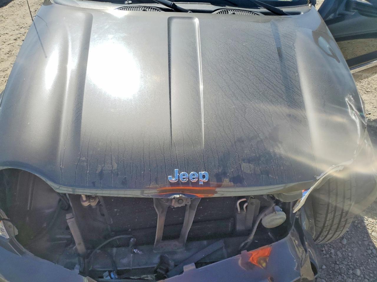 2005 JEEP Liberty