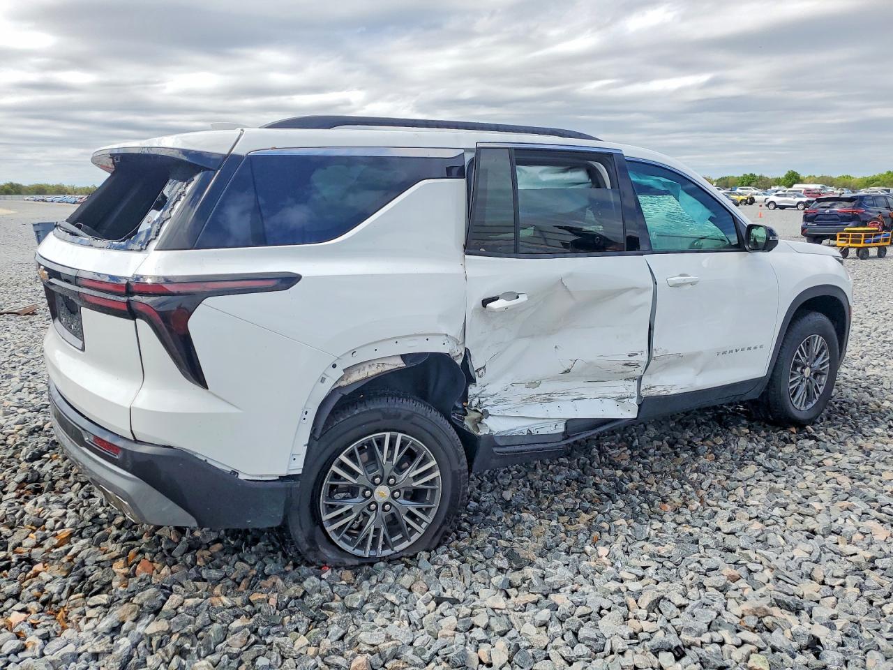 2026 CHEVROLET TRAVERSE