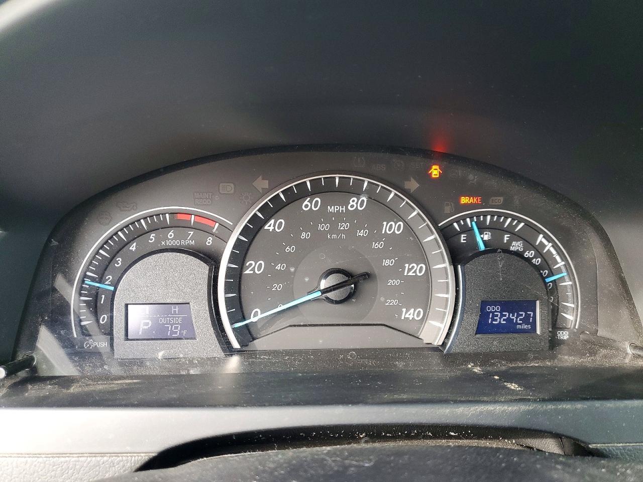 2014 TOYOTA CAMRY