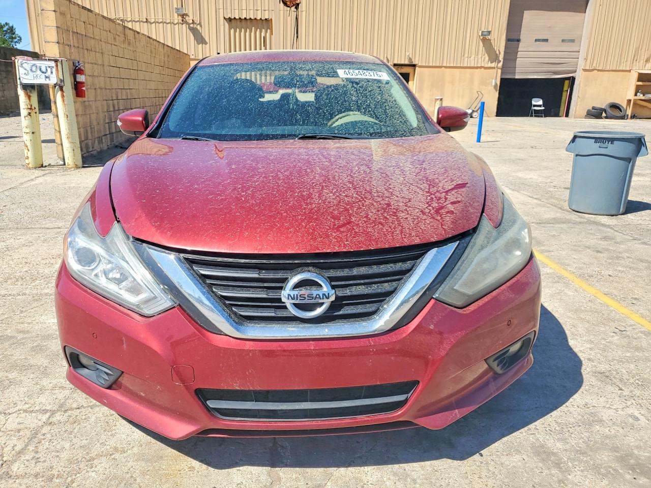 2016 NISSAN ALTIMA