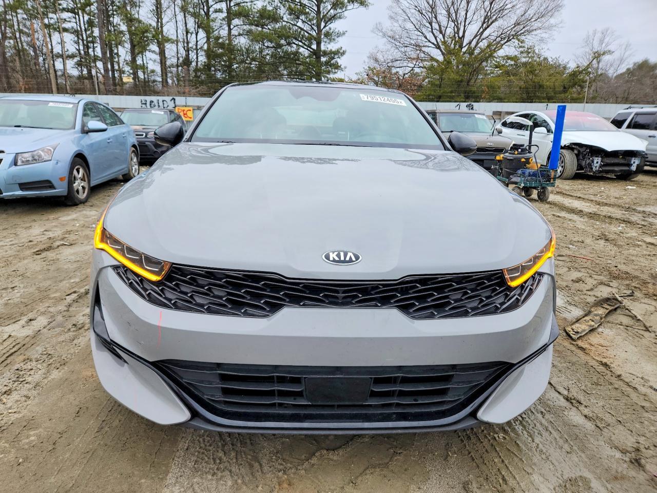 2021 KIA K5