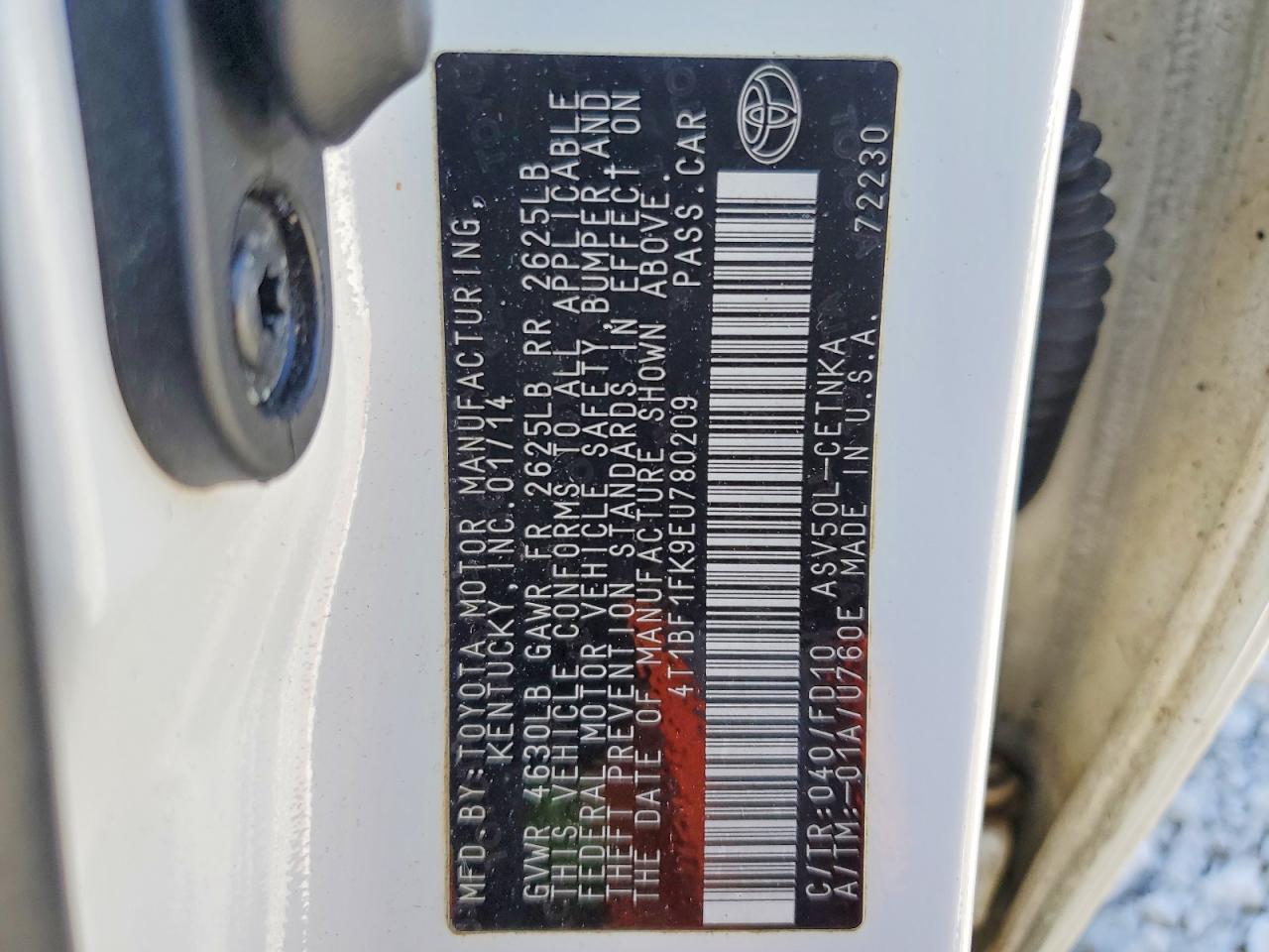 2014 TOYOTA CAMRY