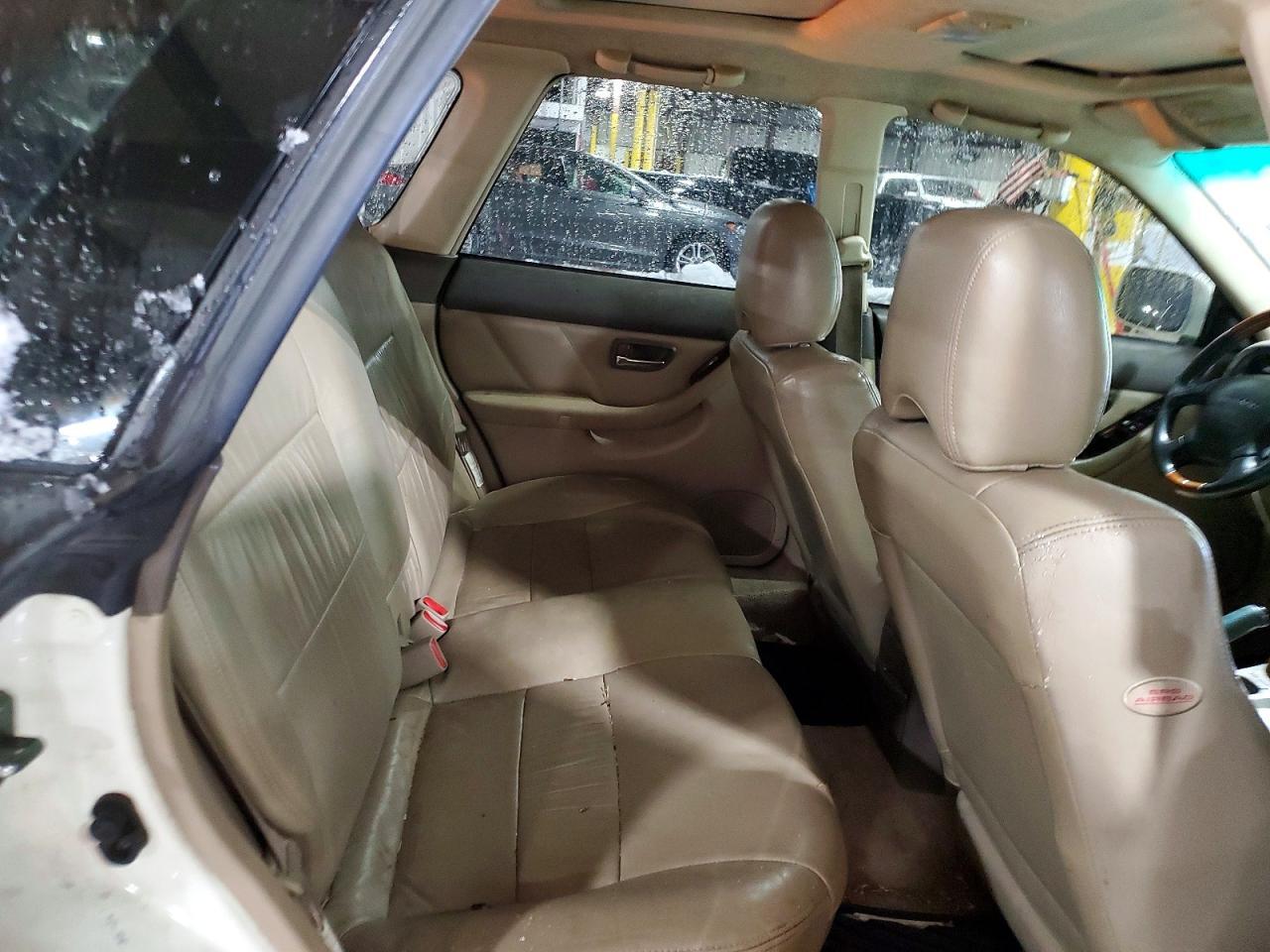 2000 SUBARU Legacy
