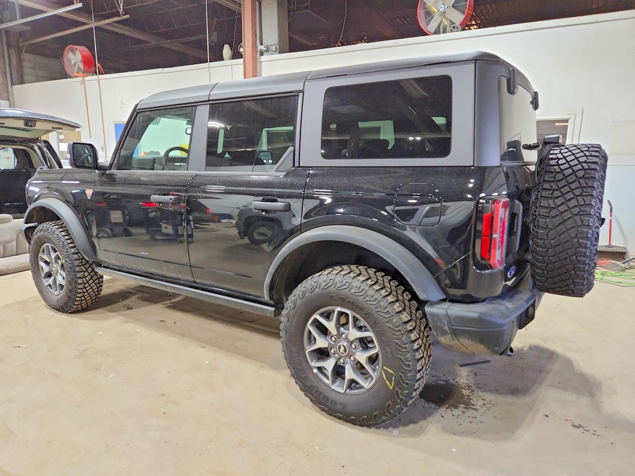 2025 FORD Bronco