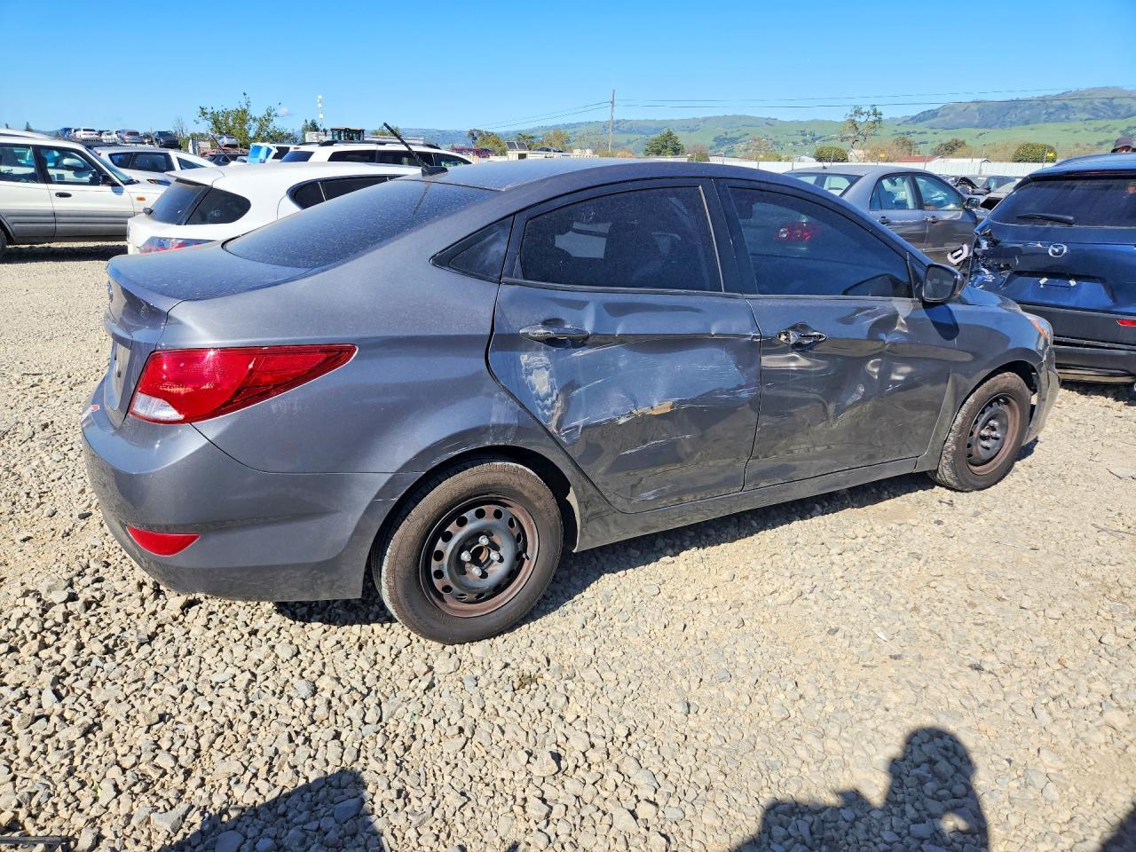 2015 HYUNDAI ACCENT