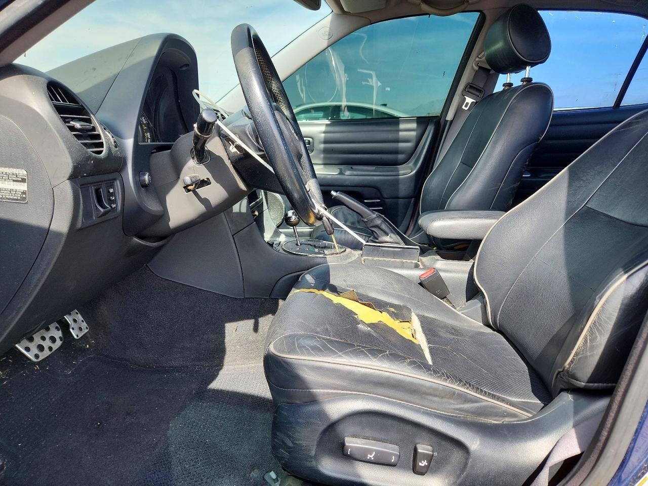 2004 LEXUS IS 300