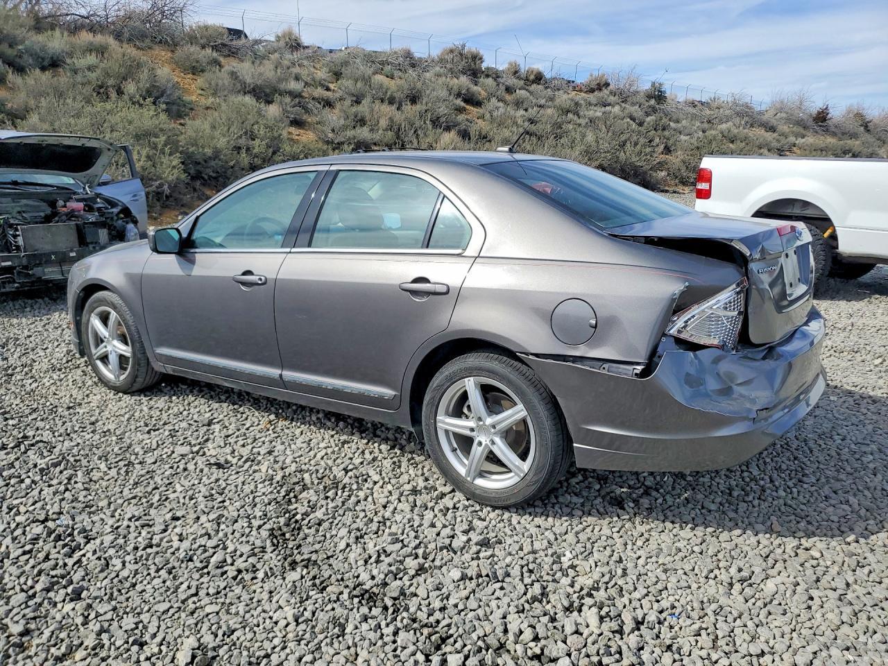 2010 FORD FUSION