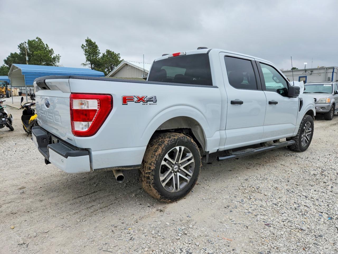2022 FORD F-150 Lightning