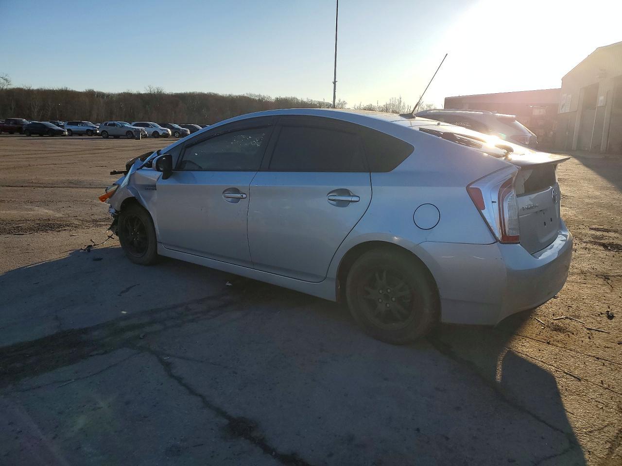 2013 TOYOTA PRIUS