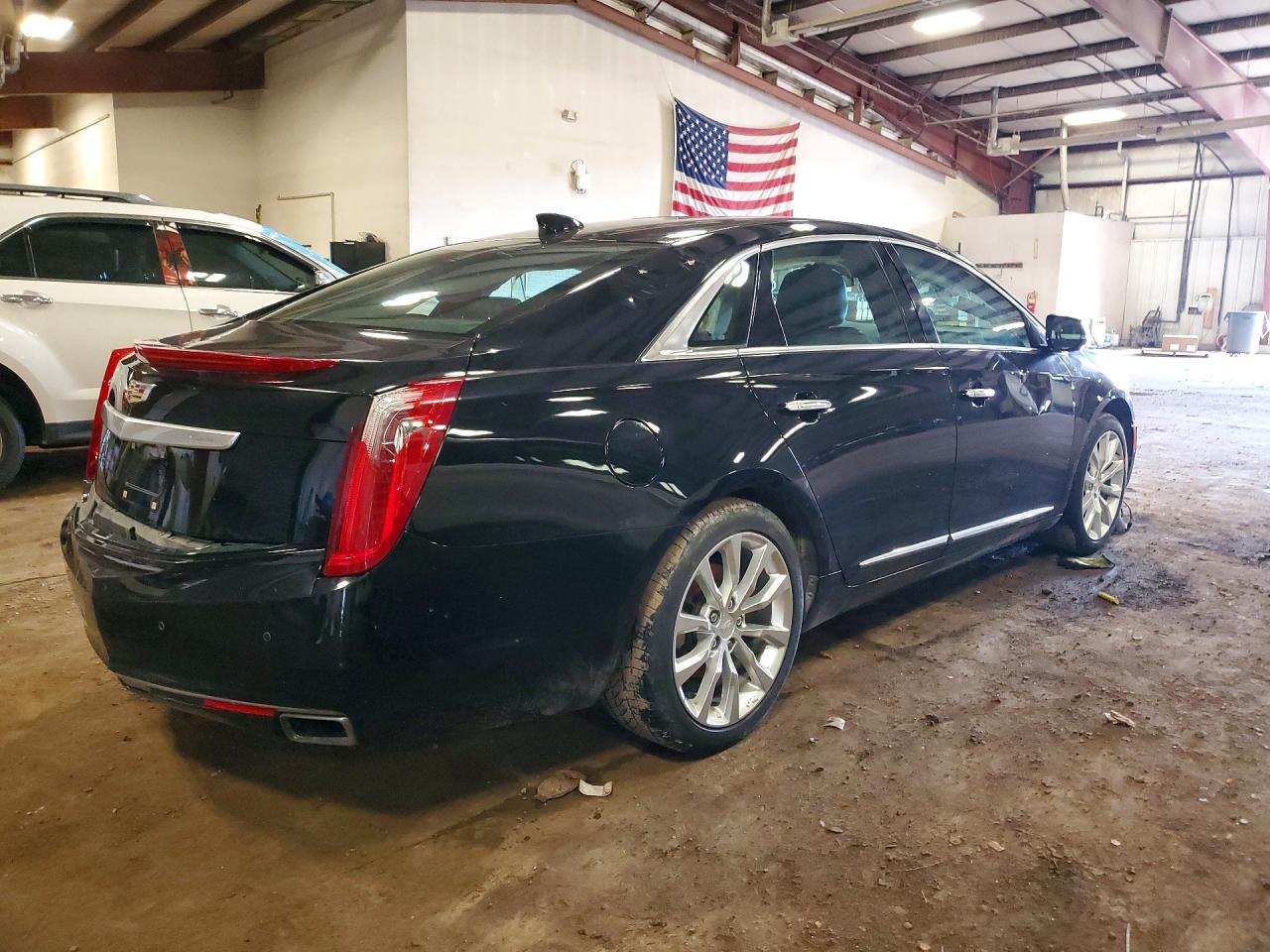 2017 CADILLAC XTS
