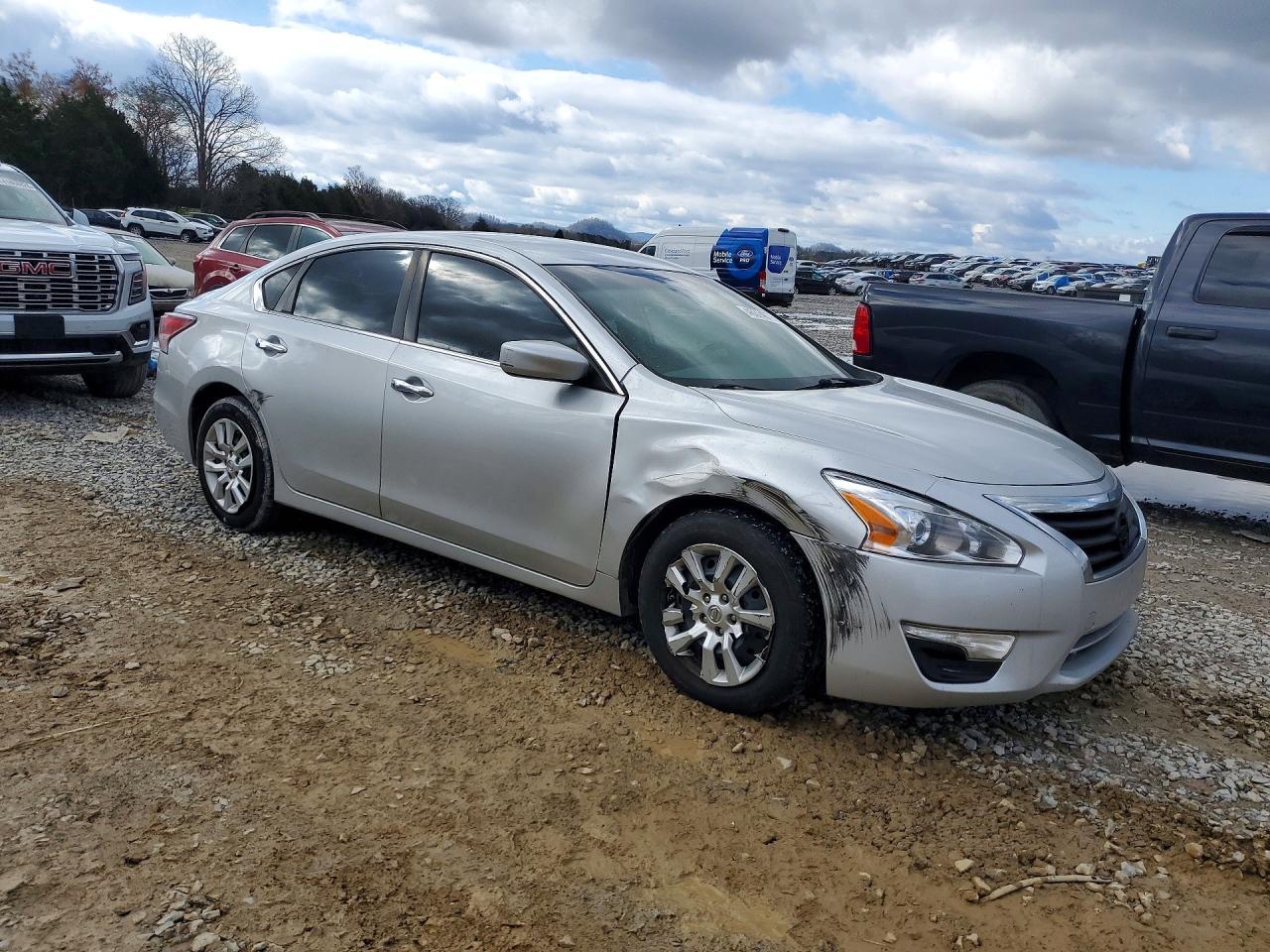 2015 NISSAN ALTIMA