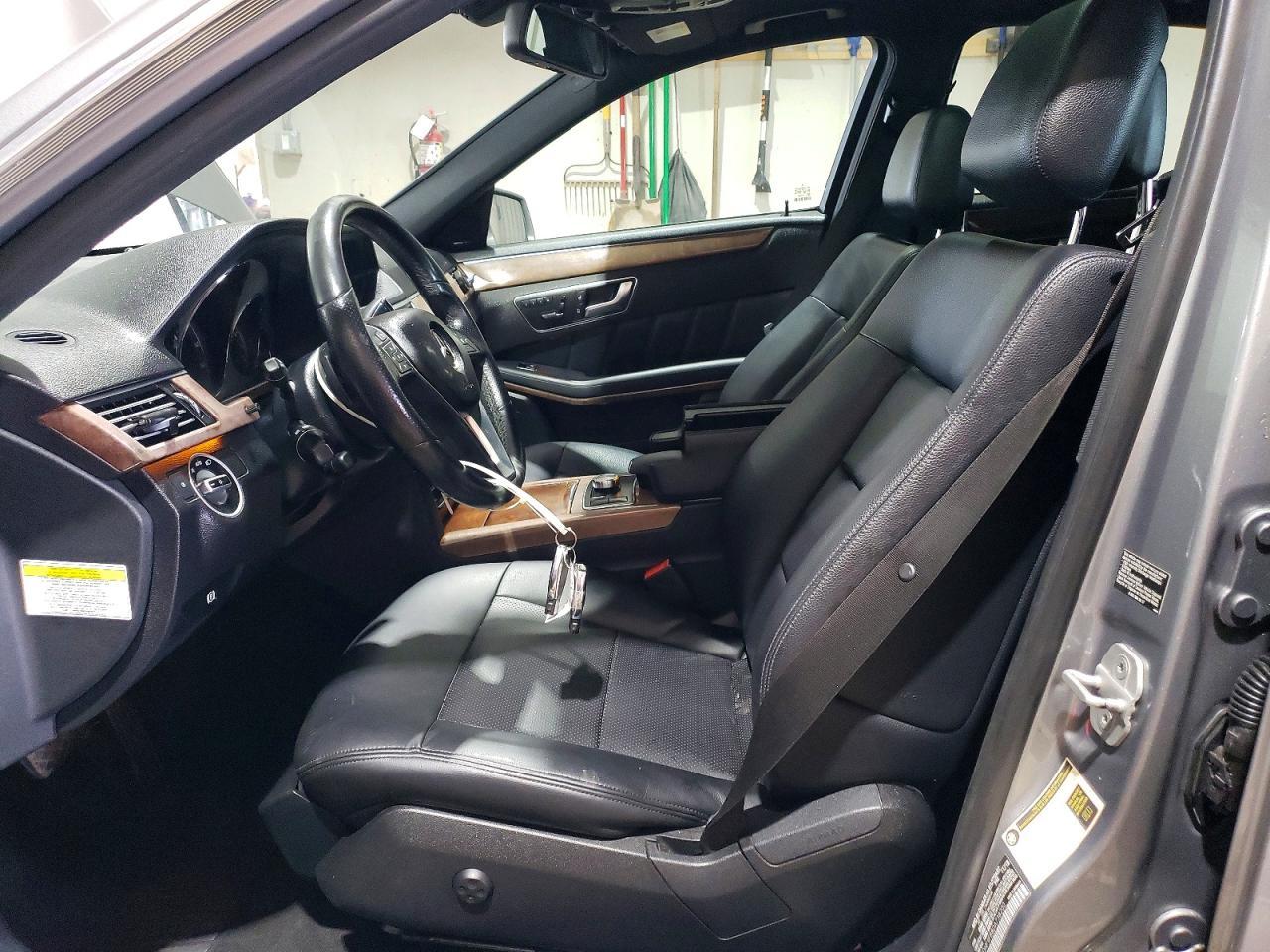 2013 MERCEDES-BENZ E-Class
