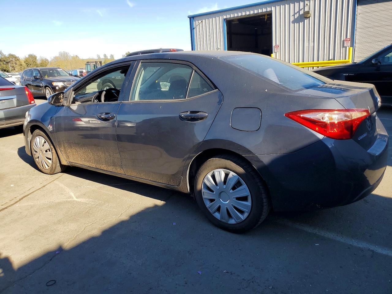 2017 TOYOTA COROLLA