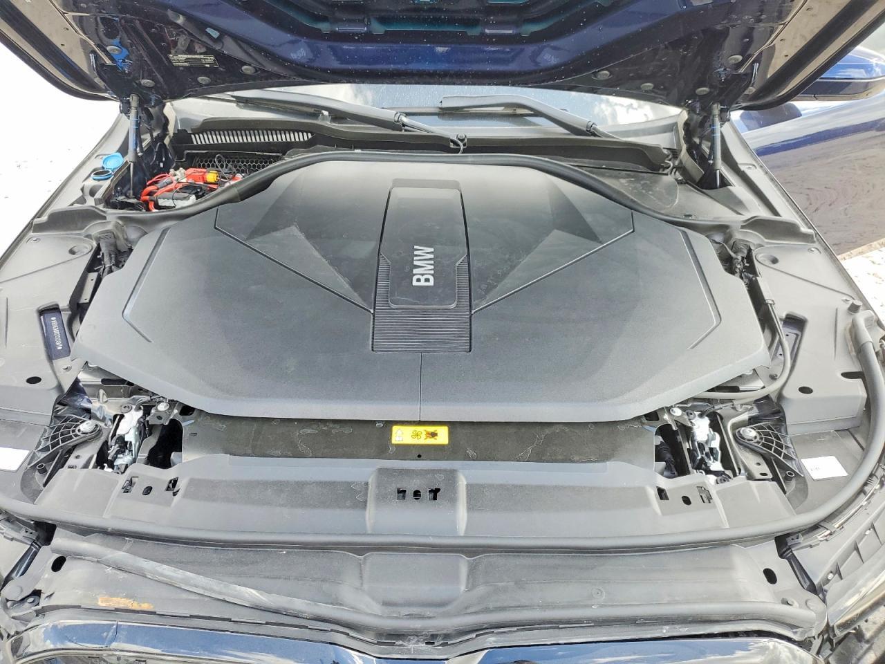 2026 BMW i5