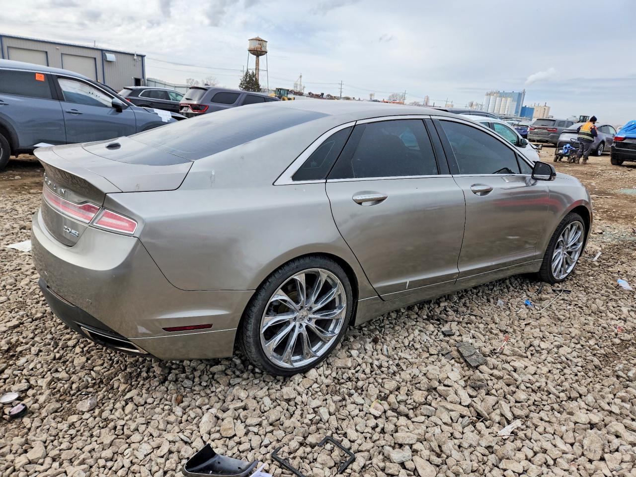 2016 LINCOLN MKZ
