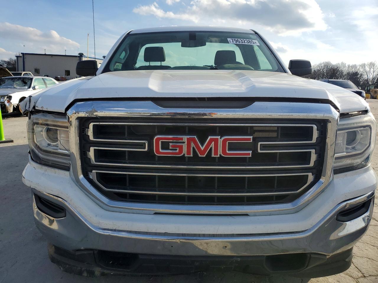 2018 GMC Sierra