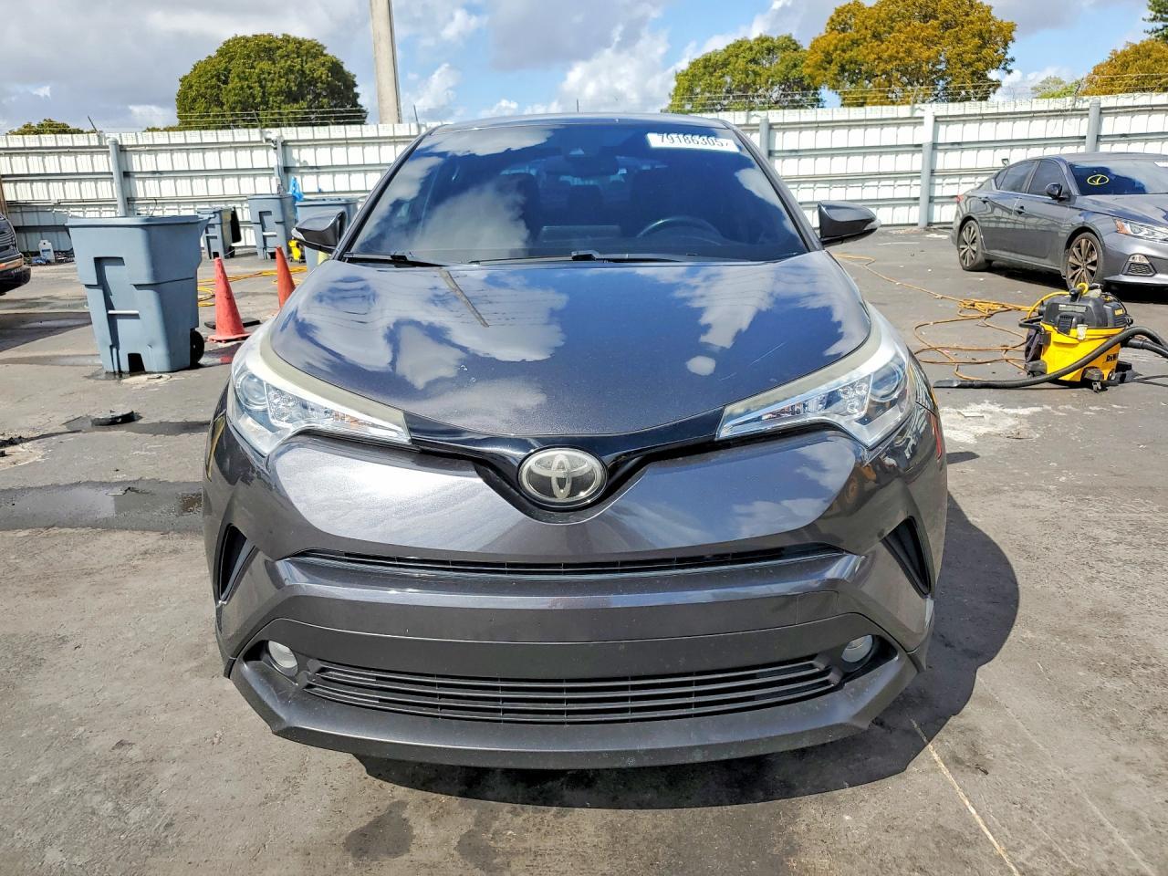 2018 TOYOTA C-HR