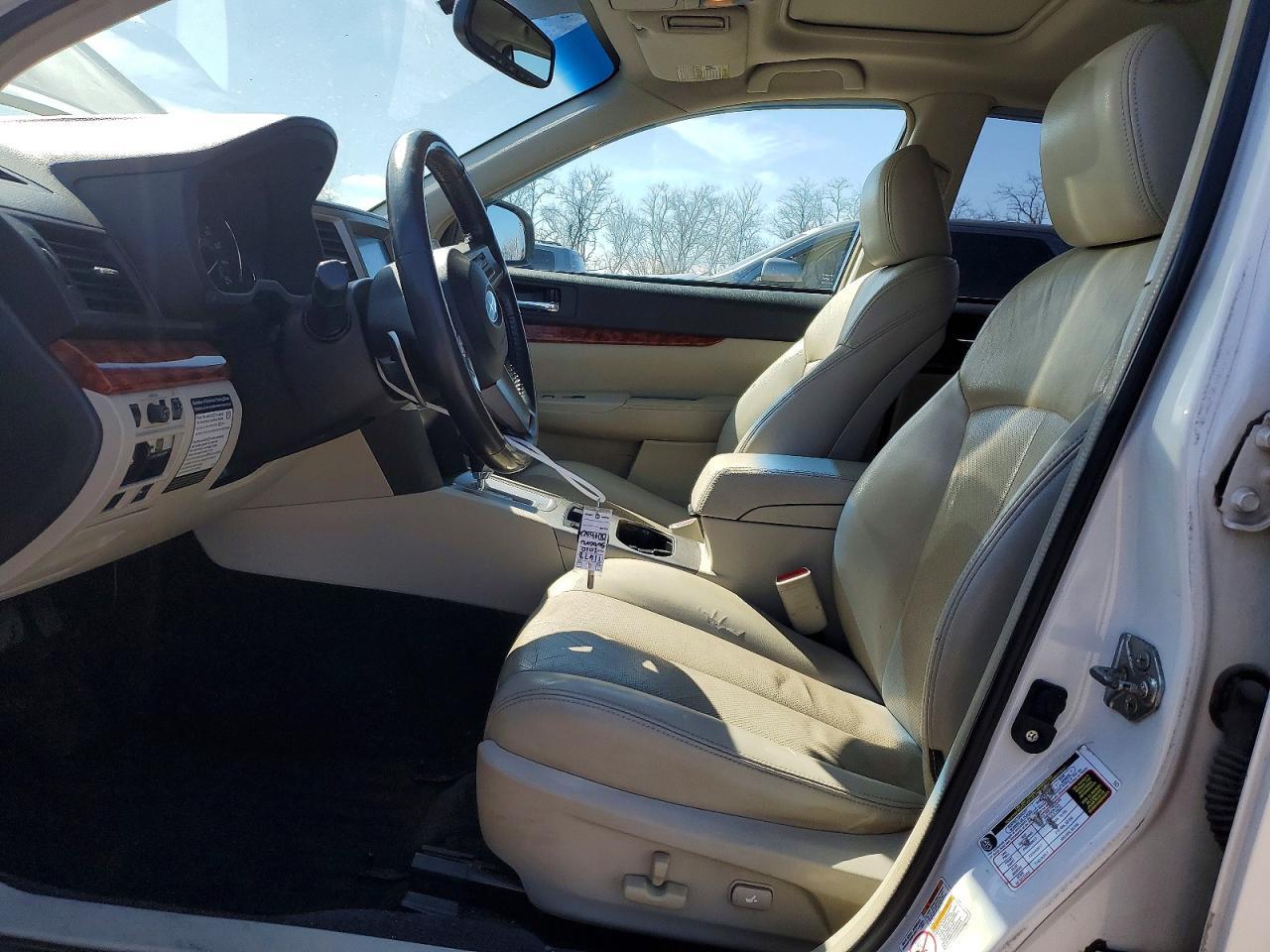 2010 SUBARU Outback