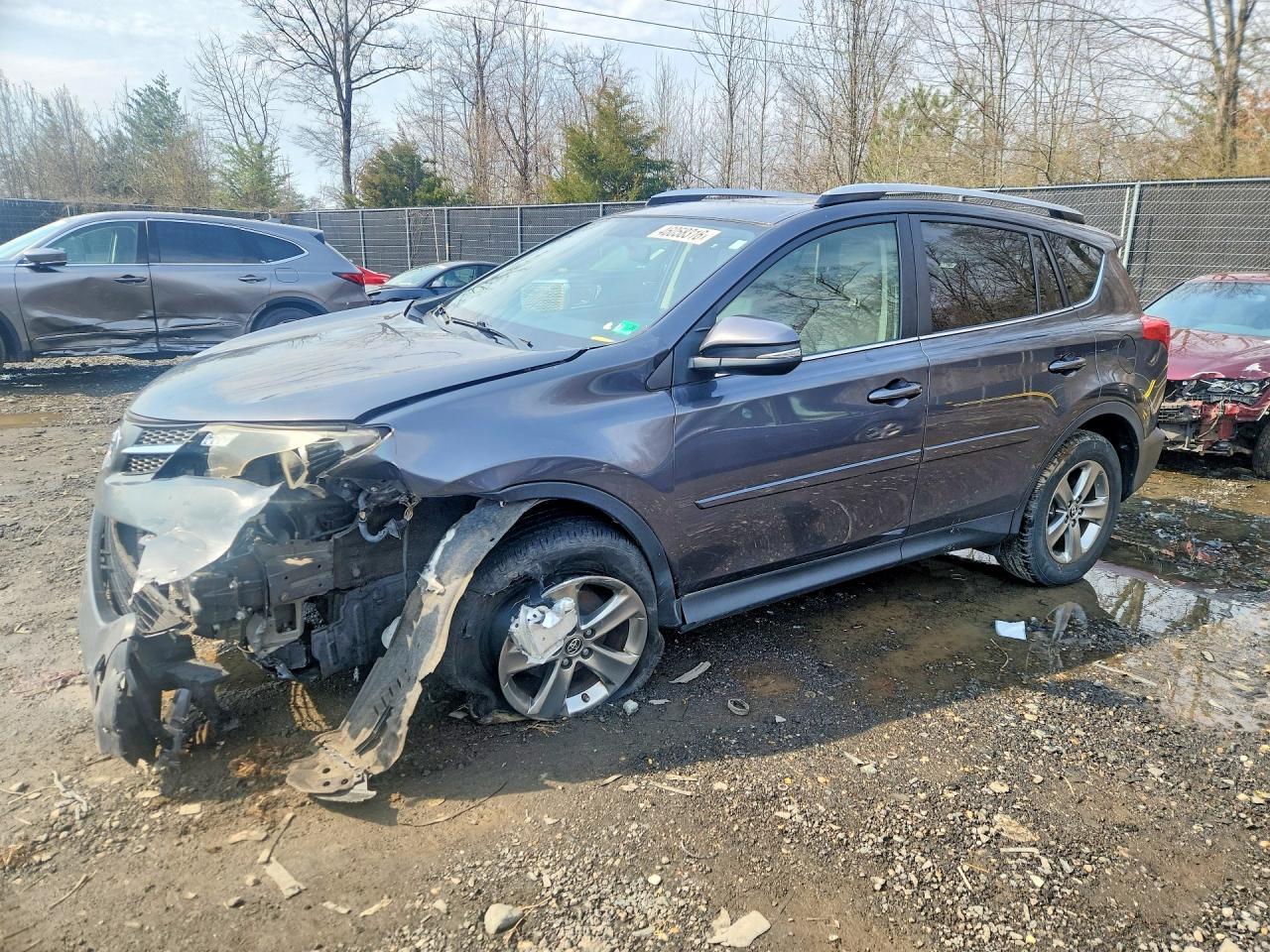 2015 TOYOTA RAV4