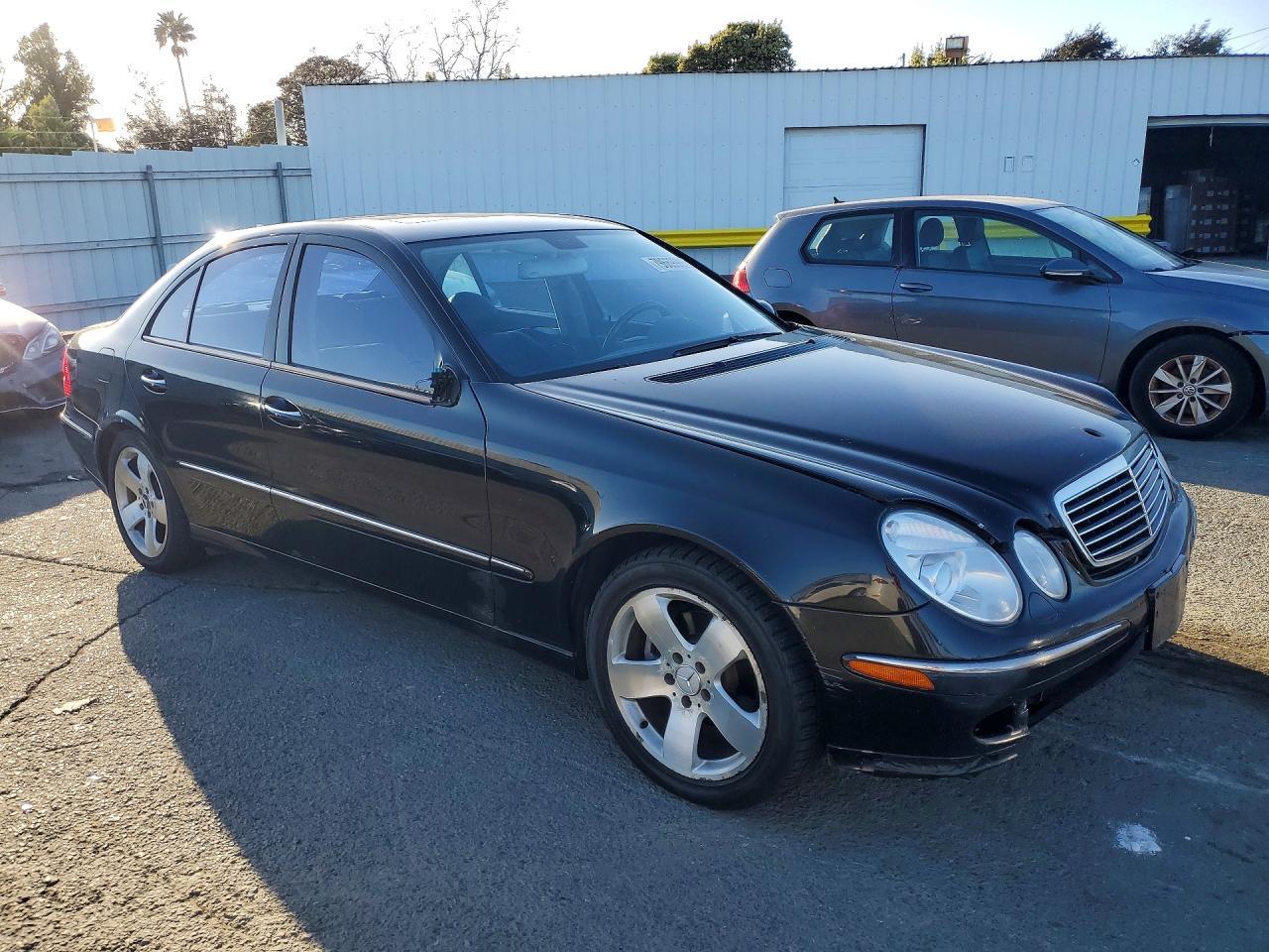 2003 MERCEDES-BENZ E-Class