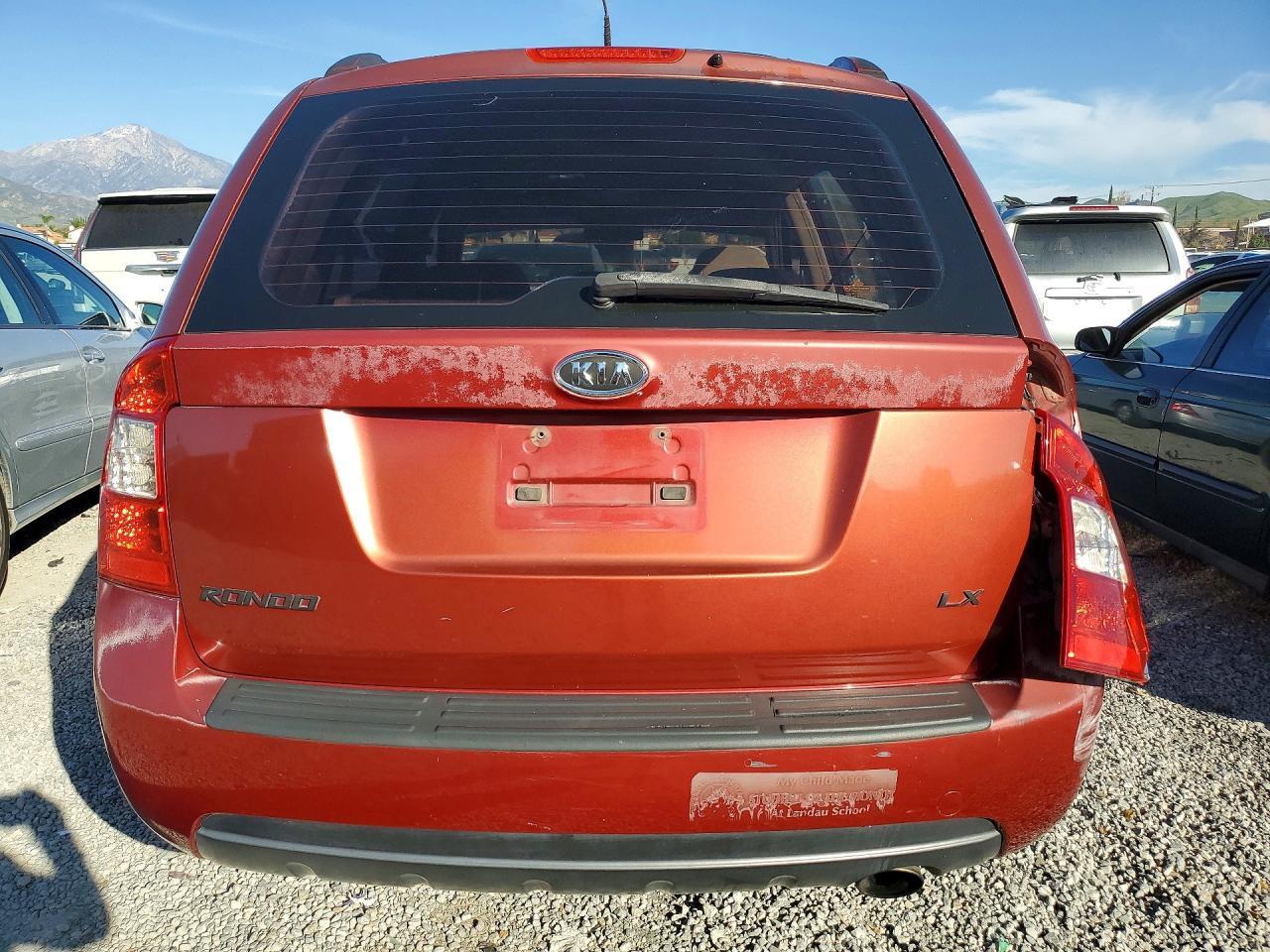 2007 KIA RONDO