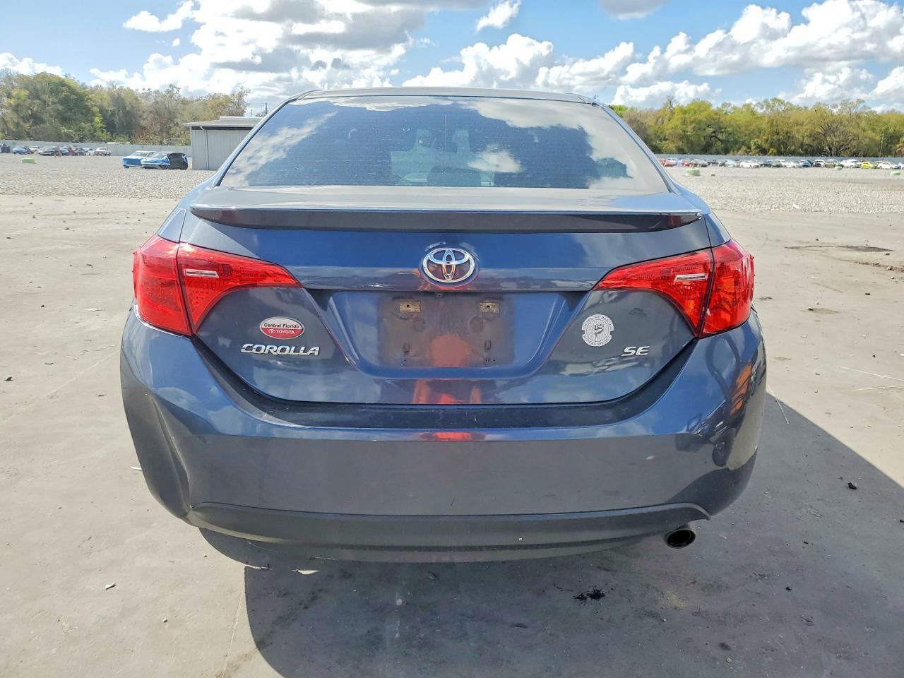 2019 TOYOTA COROLLA