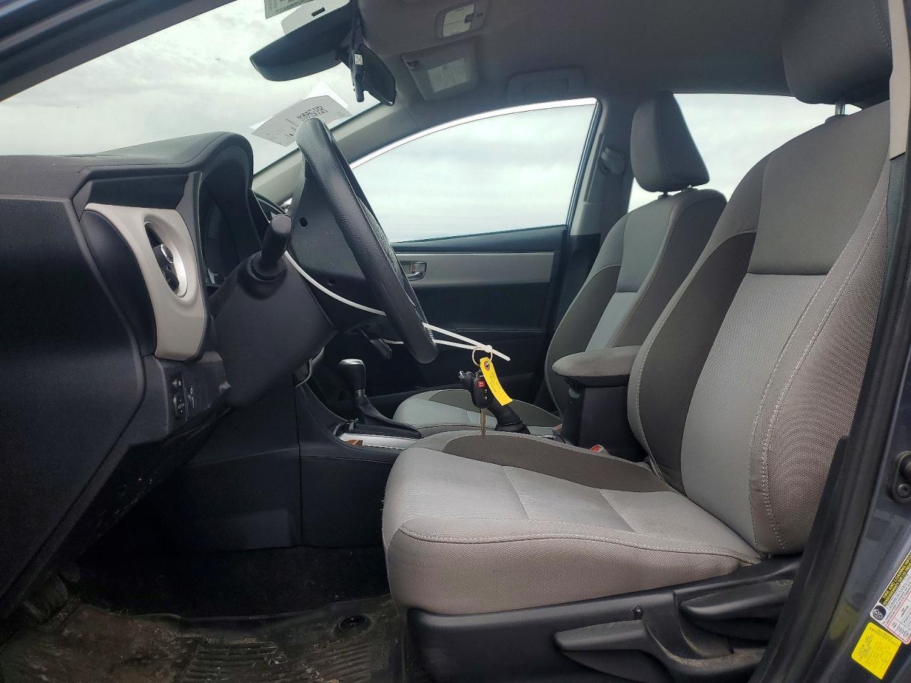 2017 TOYOTA COROLLA