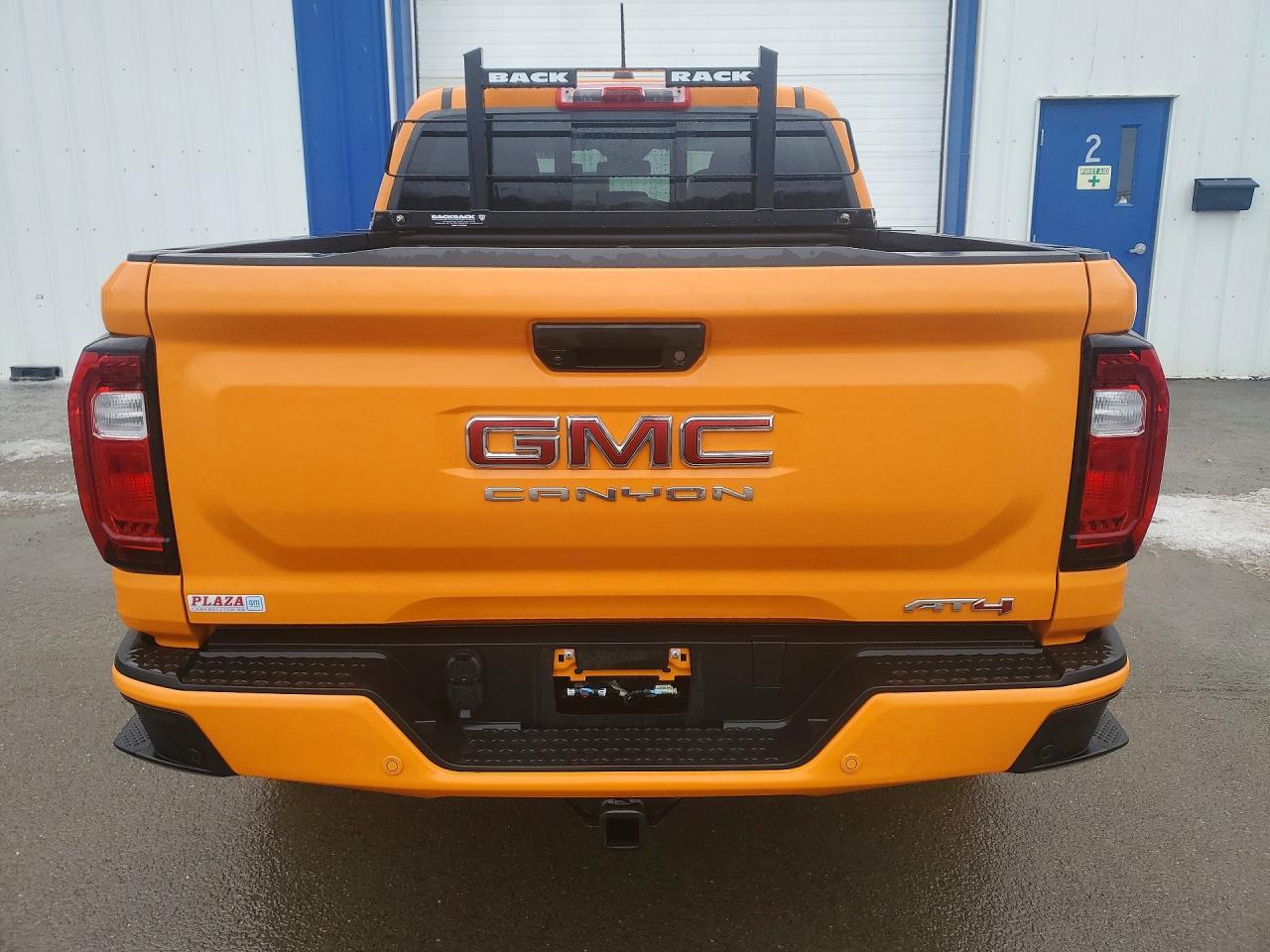 2025 GMC CANYON