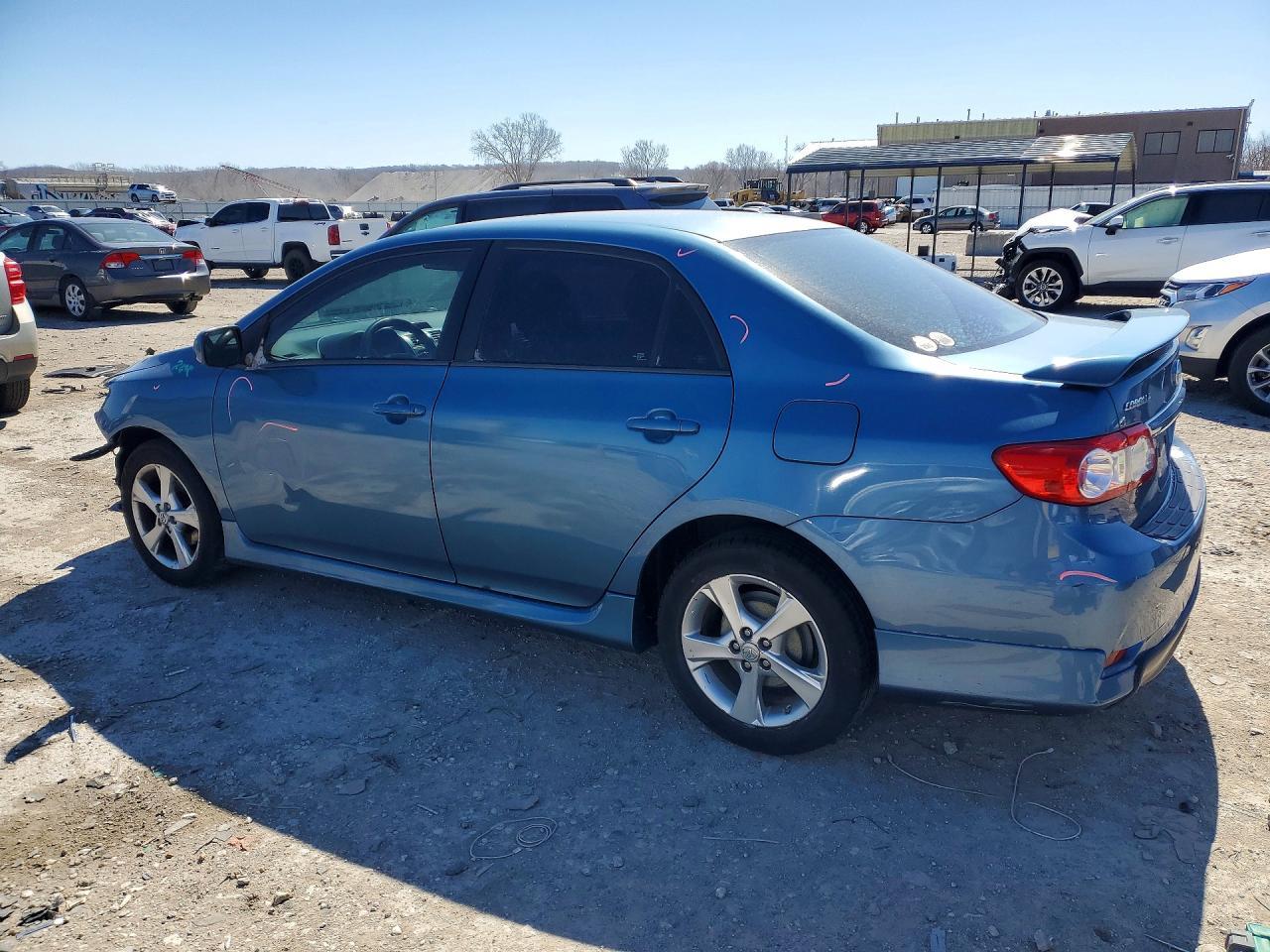 2013 TOYOTA COROLLA