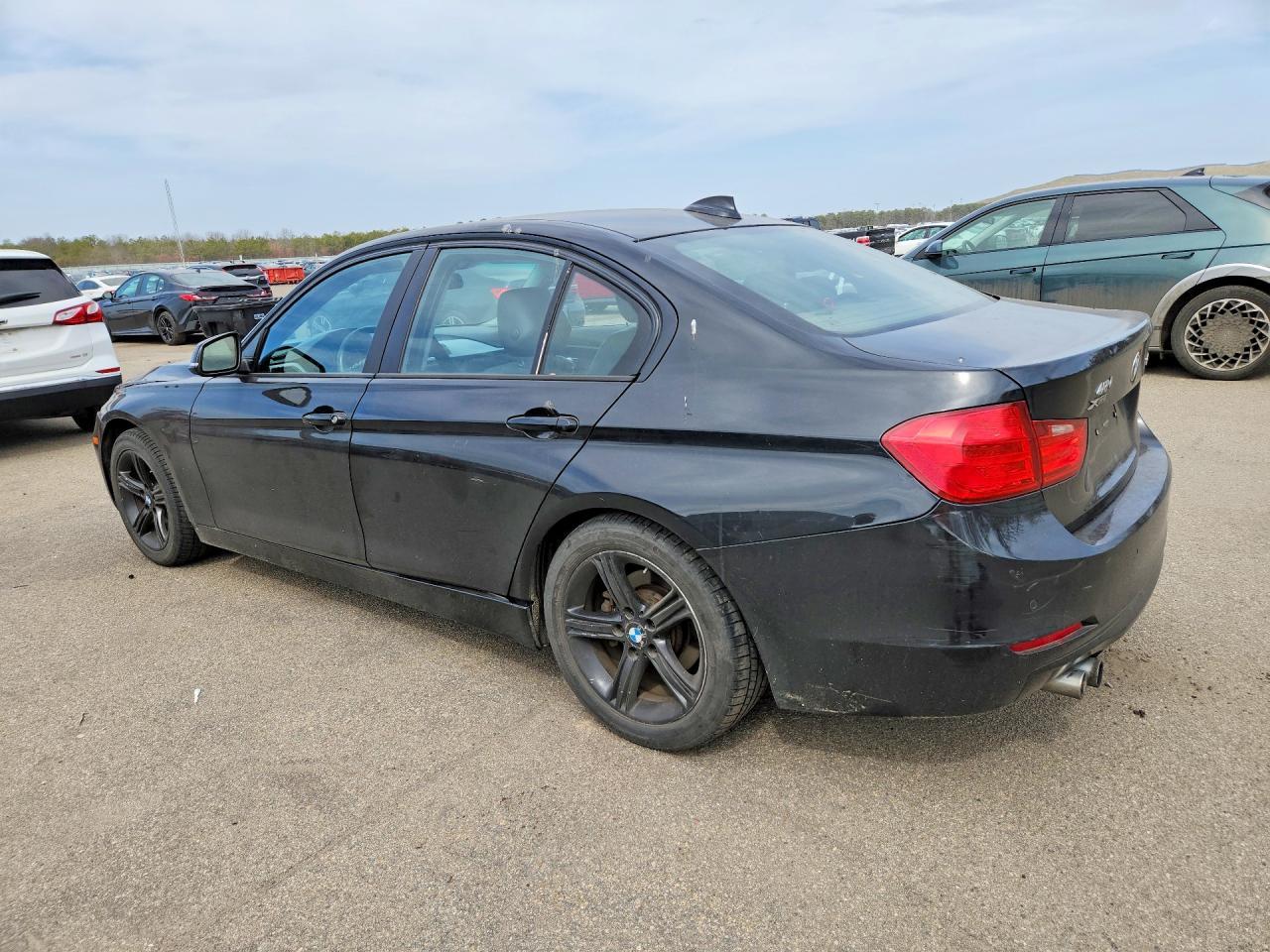 2013 BMW 3 SERIES