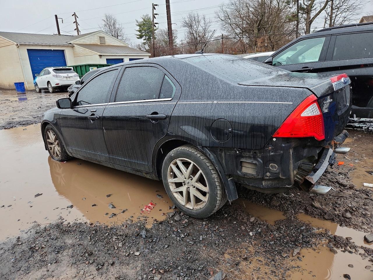 2011 FORD FUSION