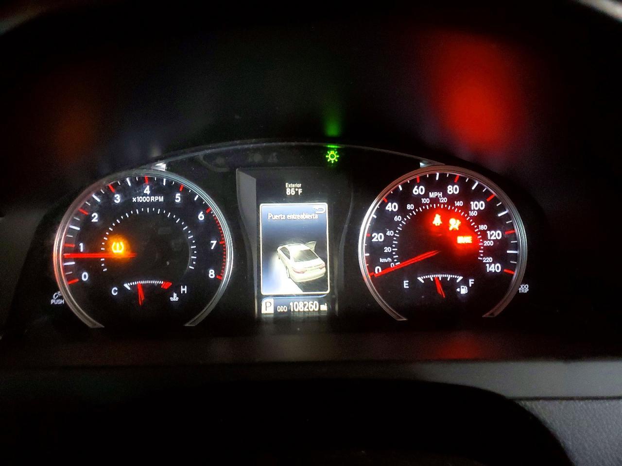 2015 TOYOTA CAMRY