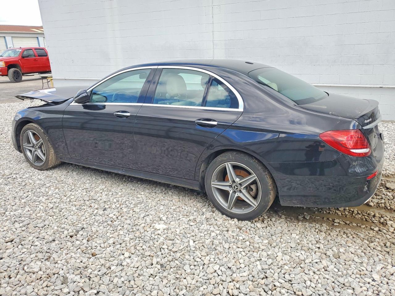 2018 MERCEDES-BENZ E-Class