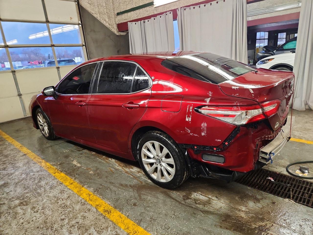 2018 TOYOTA CAMRY