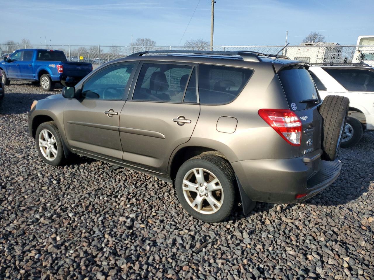 2011 TOYOTA RAV4